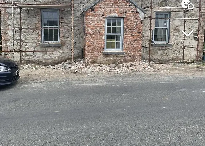 Old Post Office דירה Linsfort